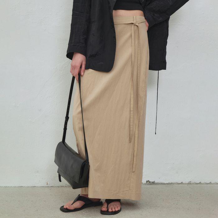 Waist Tie Slit Skirt_Beige