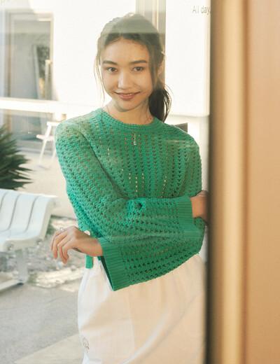 [CAMCNIC][박보연 착장] 메쉬 크로셰 크롭 니트 탑