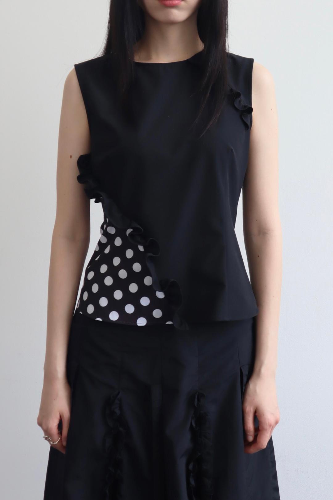 DOTS RUFFLE SLEEVELESS