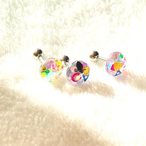 레진한방울에 반짝이 한스푼 피어싱