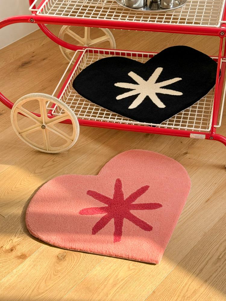 [ 하트 미니러그 ] 삼삼맨션러그 러그 침실러그 발매트 집들이선물 터프팅러그 카페트 거실러그