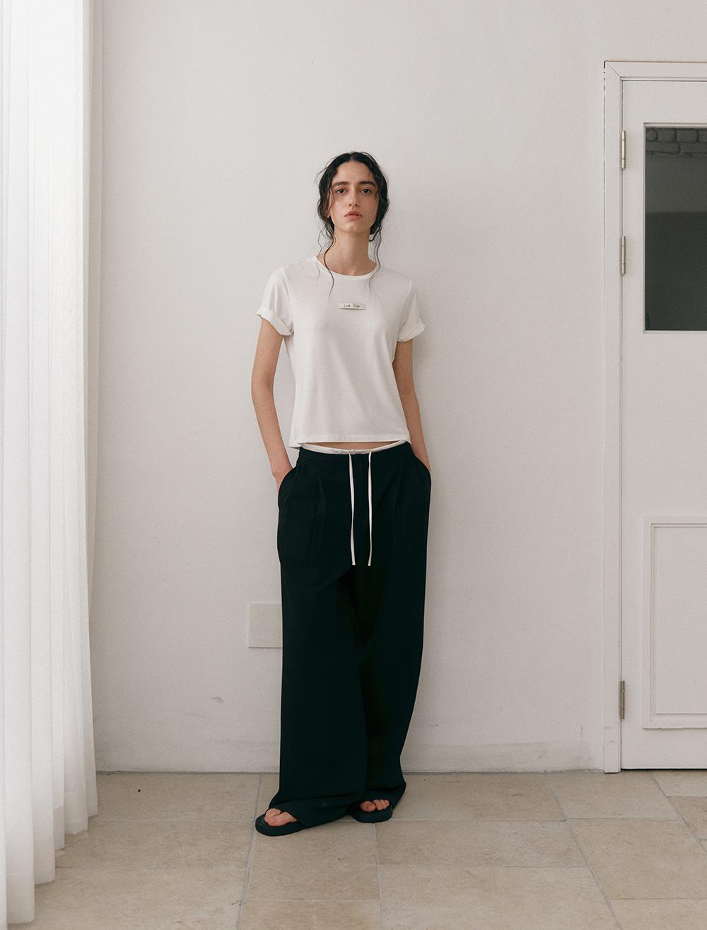 ROLL UP LABEL T-SHIRT [WHITE]