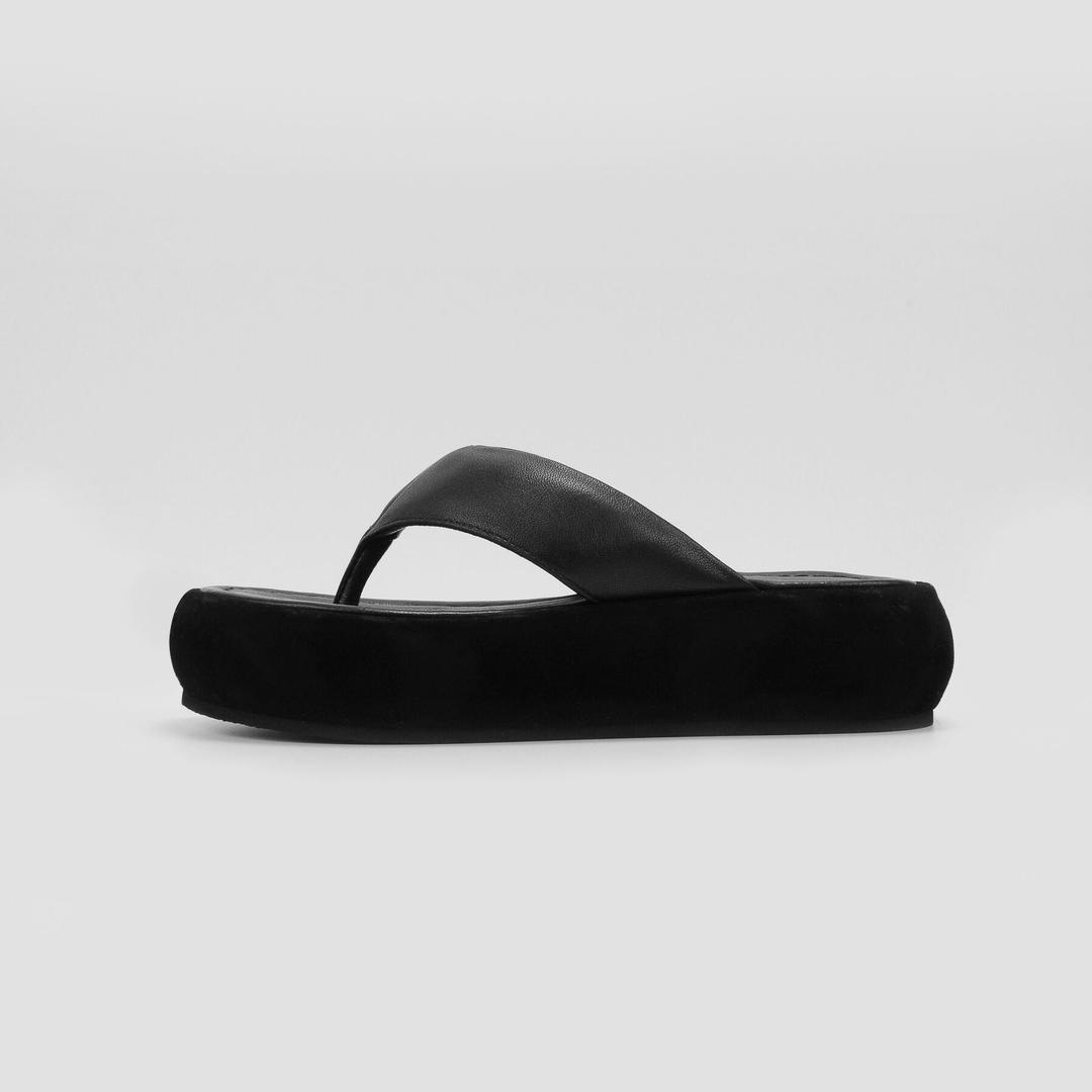 Lily flip-flops / black