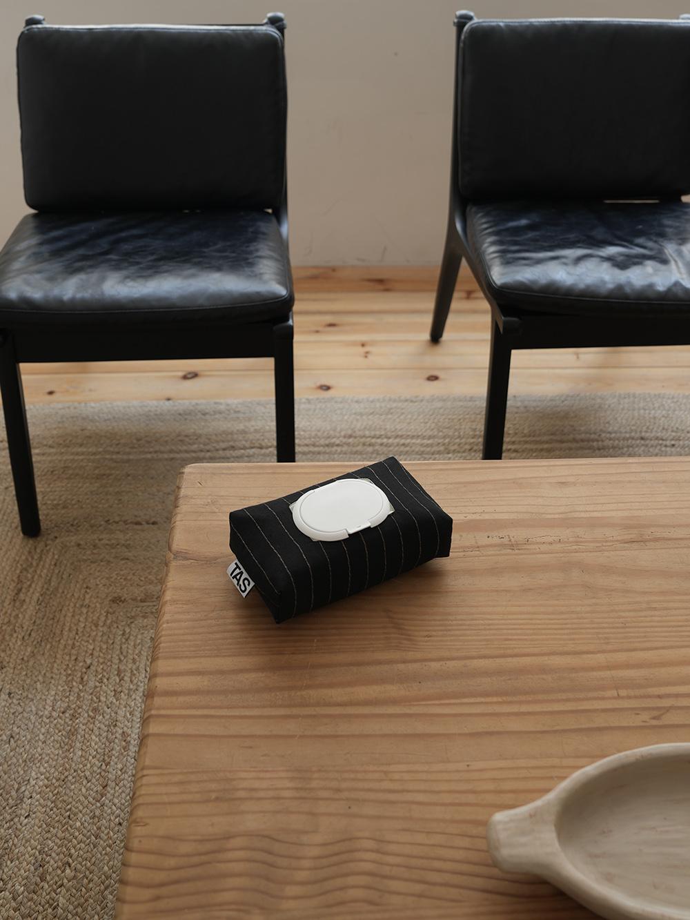 NEST WIPES COVER (PINSTRIPE BLACK)