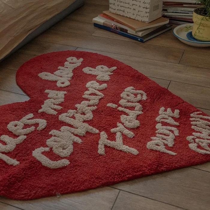 Heart Shaped Rug (Chilli)