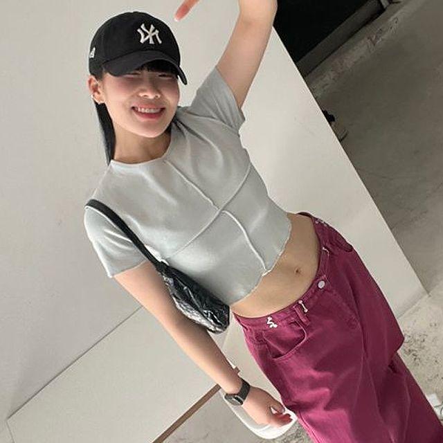 플리 절개 크롭 반팔 티 (4 color)