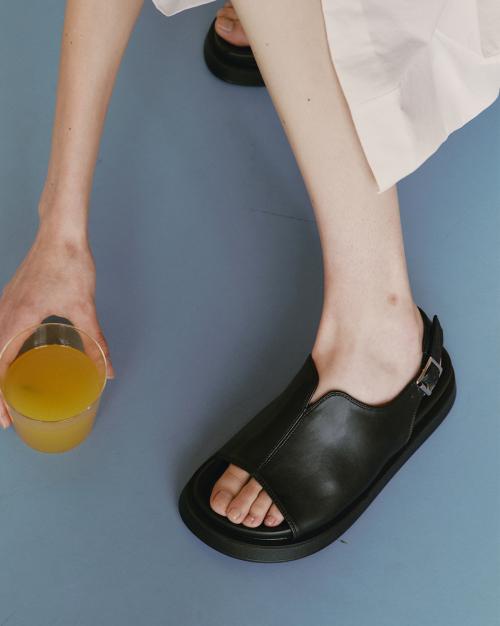 Pastel-108 - 절개 슬링백 샌들