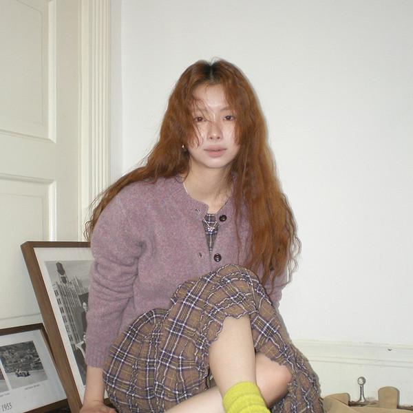 [HELLOEAT] Wool Round Neck Cardigan