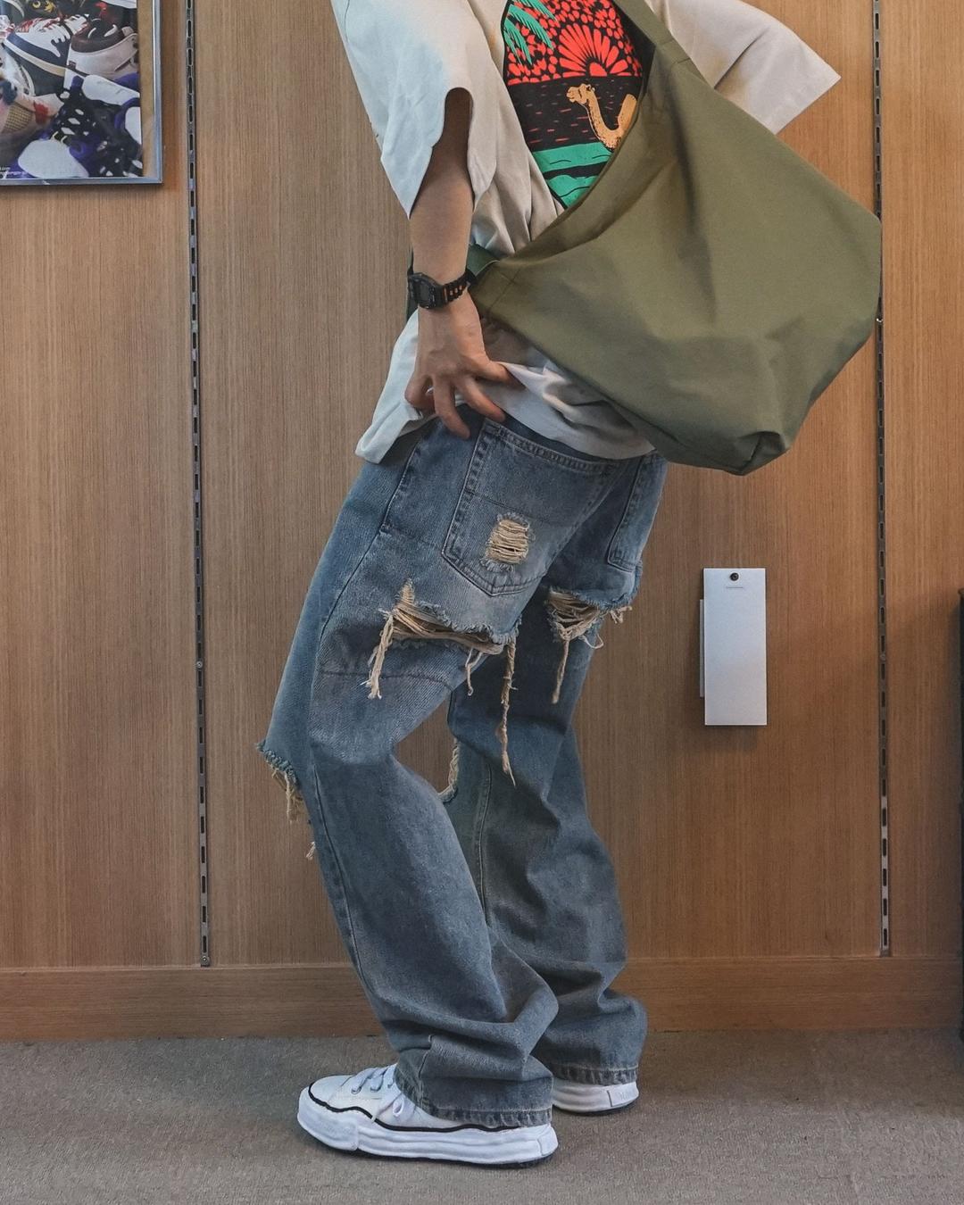BEAST CHECK DENIM
