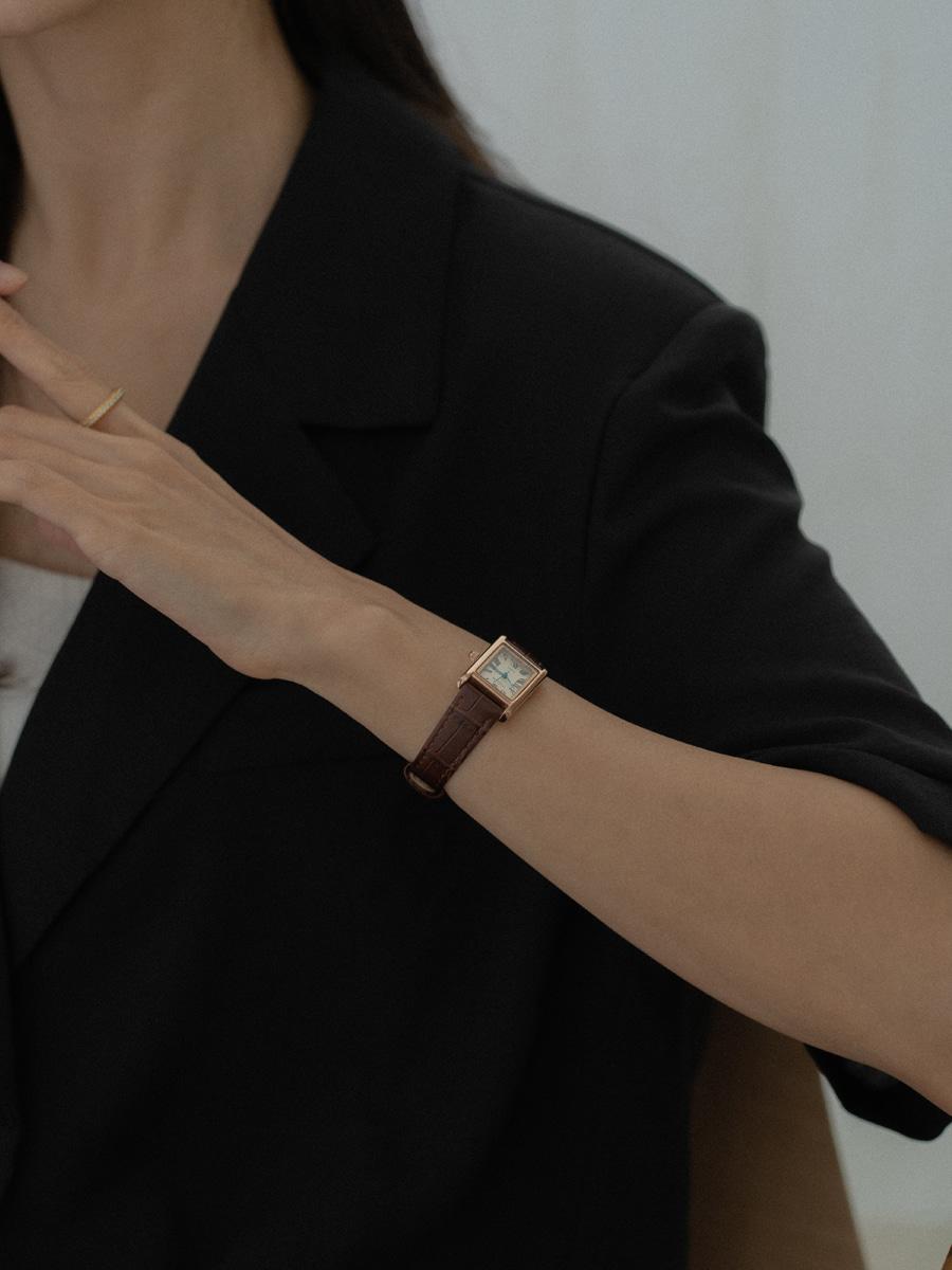 언브 가죽 시계