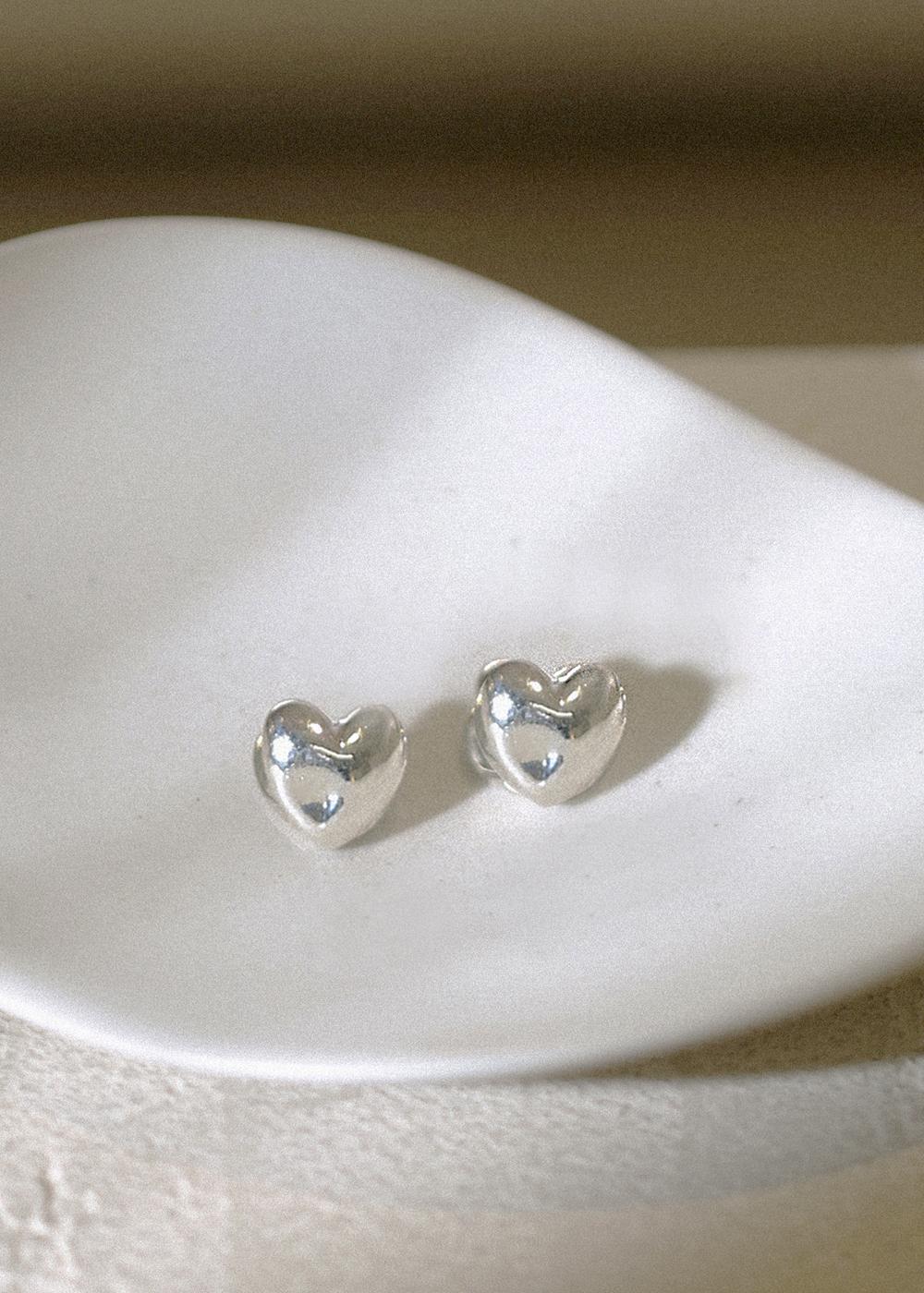 TOUCH EARRING 04