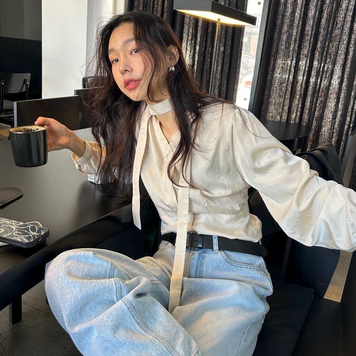 (2COLOR)LINE FLARED TIE BLOUSE