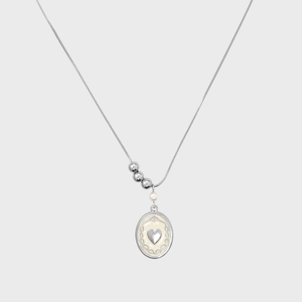 harmless frame necklace-silver