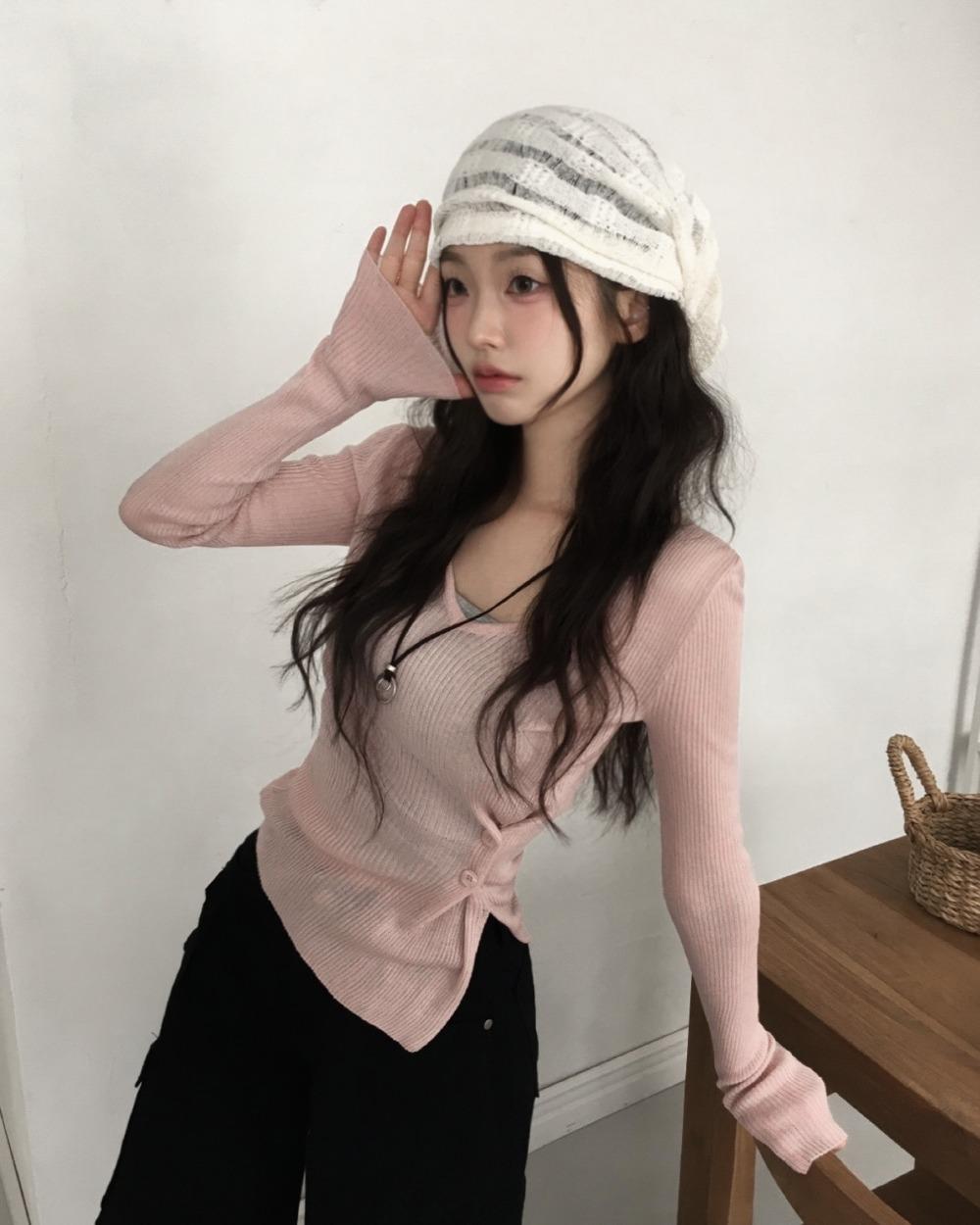 east v-neck slim button knit