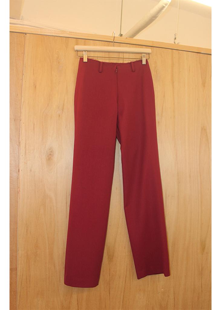 Cut-off straight pants in rosebrick