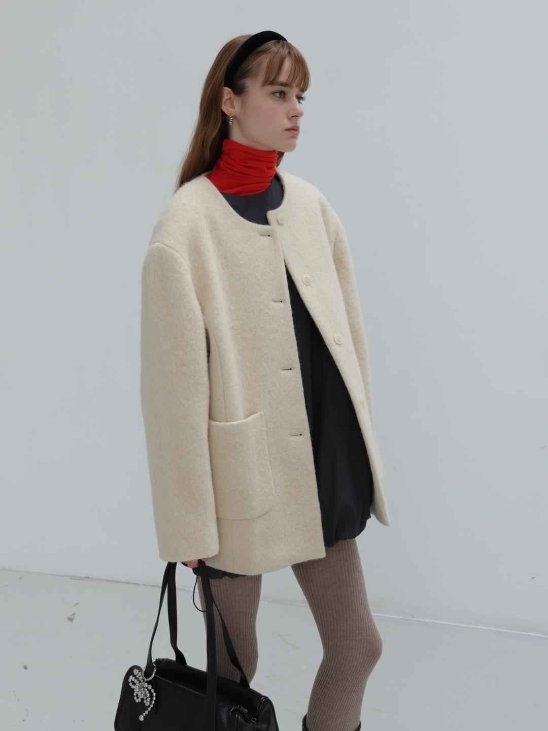 [크림1/24 순차발송] ALPACA WOOL BLEND ROUND HALF COAT