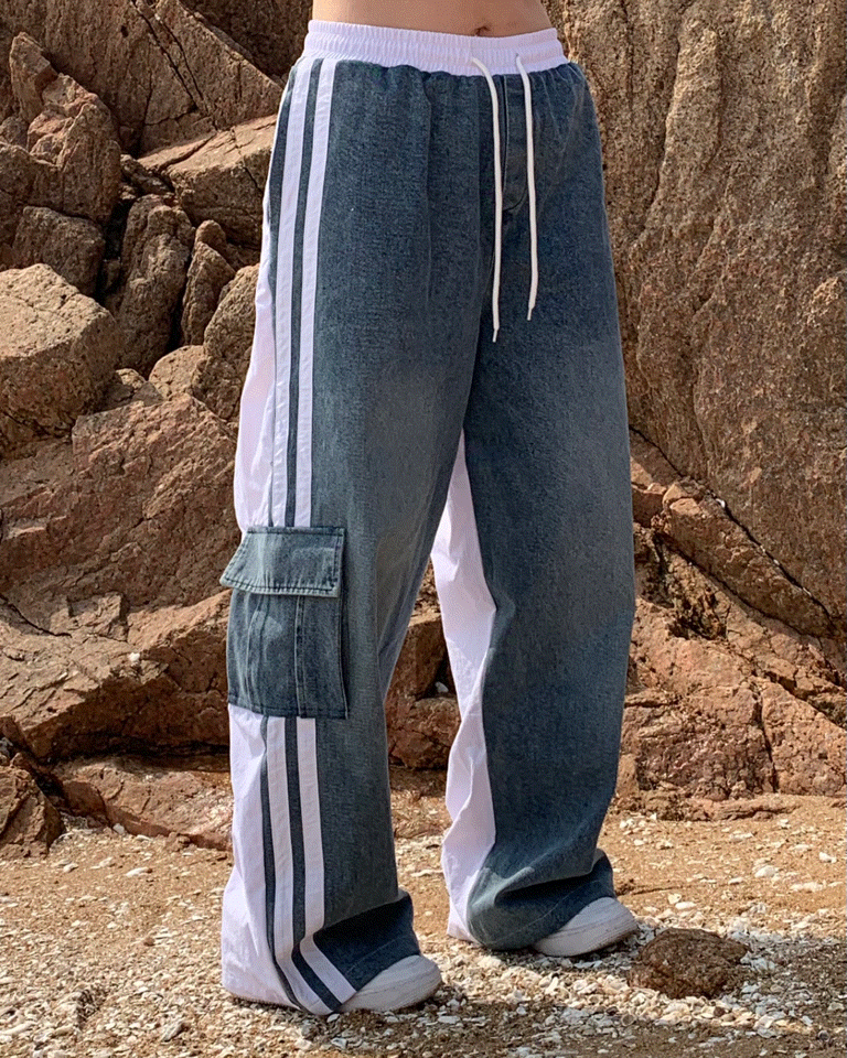 denim cargo pants 데님 트랙 카고 팬츠 카고팬츠 배색 두줄 워싱 그라데이션 워싱진 빈티지 유니크 와이드팬츠 기능성 트레이닝팬츠 바지 청바지 아메카지 y2k 트랙팬츠