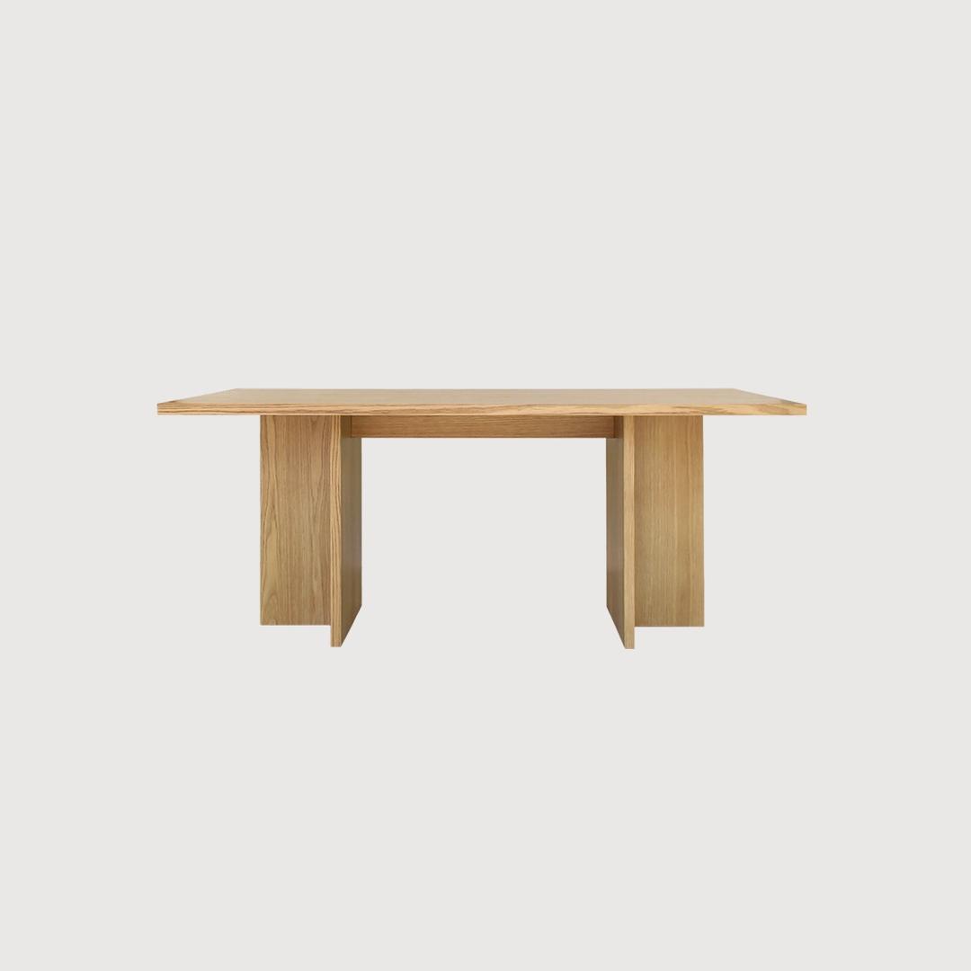 PLOTICA column table, white oak (W1800 / W2100)