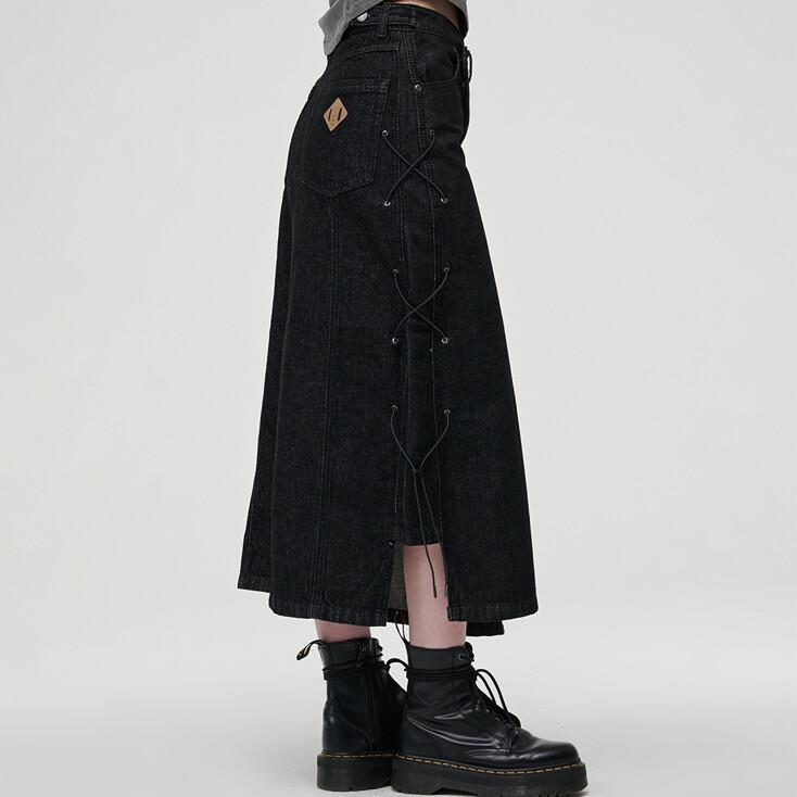 A LINE STRING DENIM SKIRTS BLACK