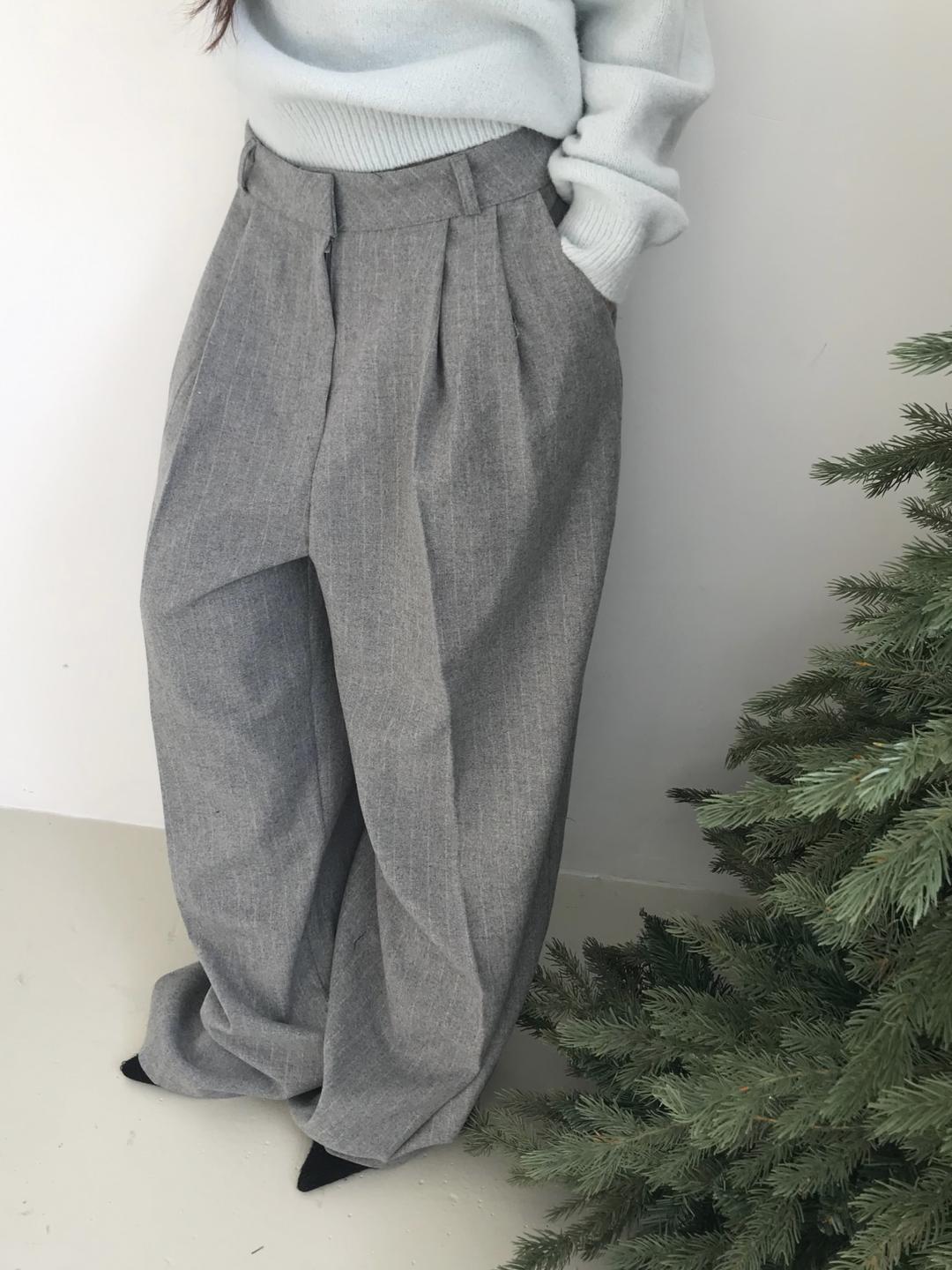 wool stripe slacks (2colors)