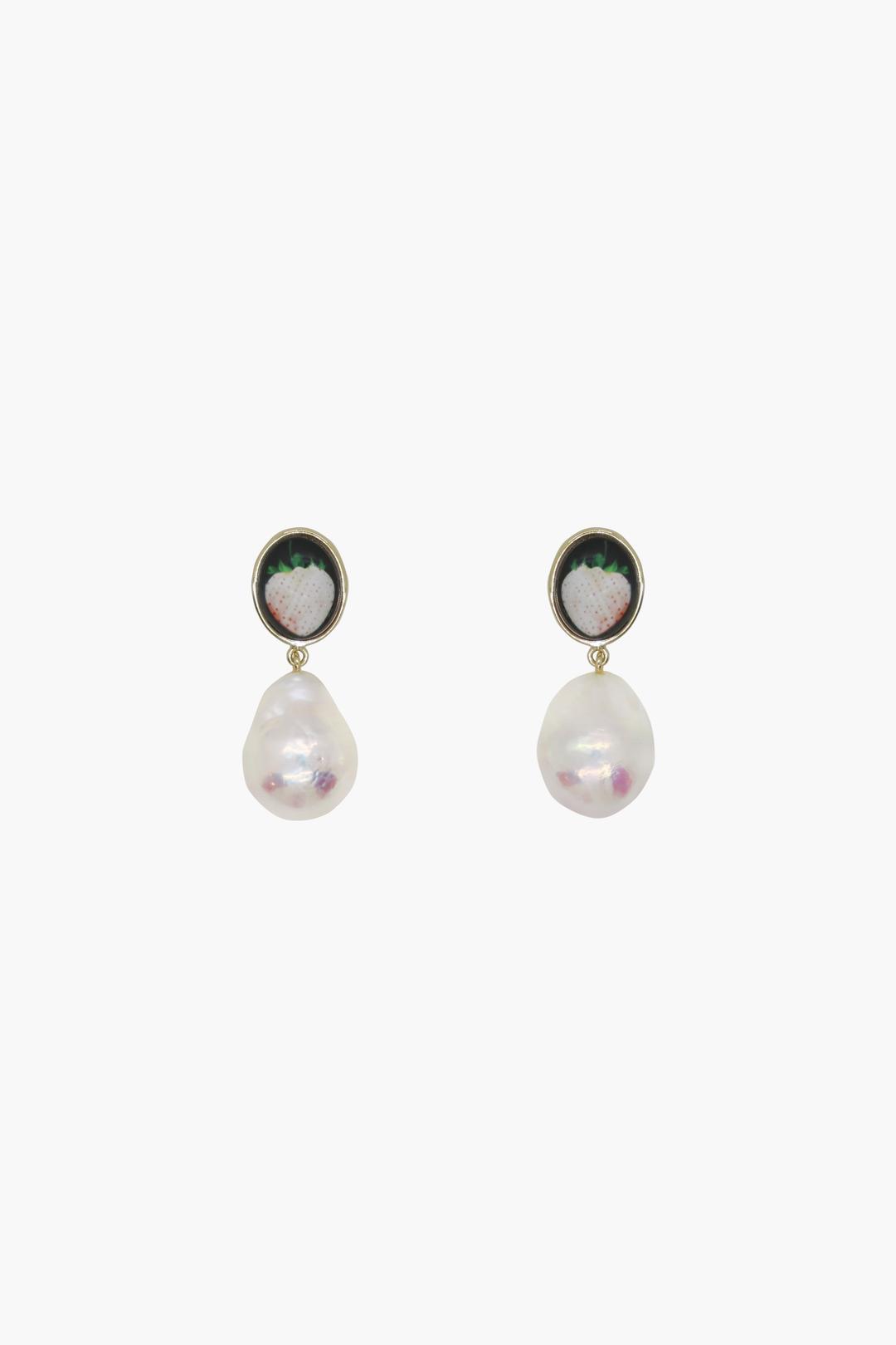 CAMEO EARRINGS