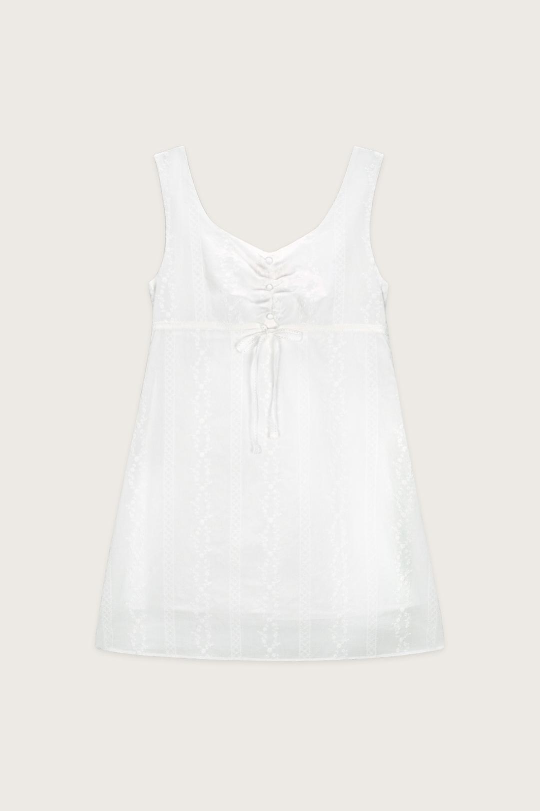 Eyelet Ribbon Sleeveless Dress (White)
