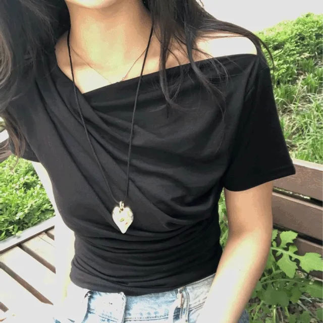 [당일출고/주문폭주] 셔링 언발 오프 반팔티 (2color)