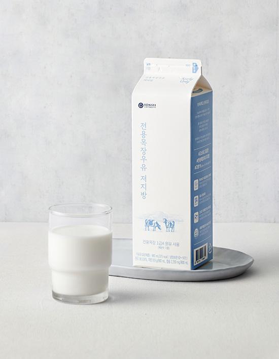 [연세우유 x 마켓컬리] 저지방 전용목장 우유 900mL