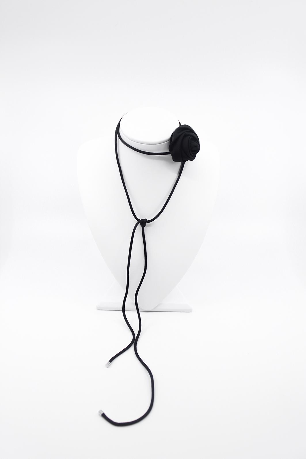 紅煙 Rose ribbon choker