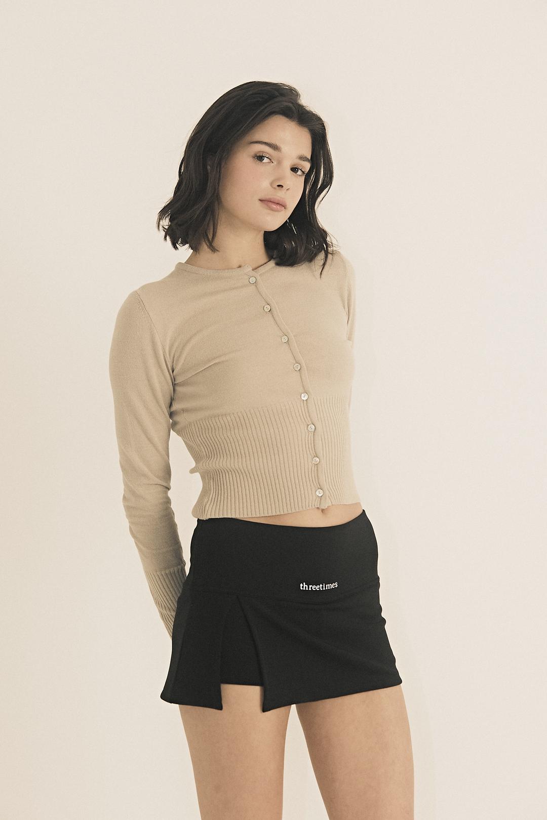 Athletic slit skirt
