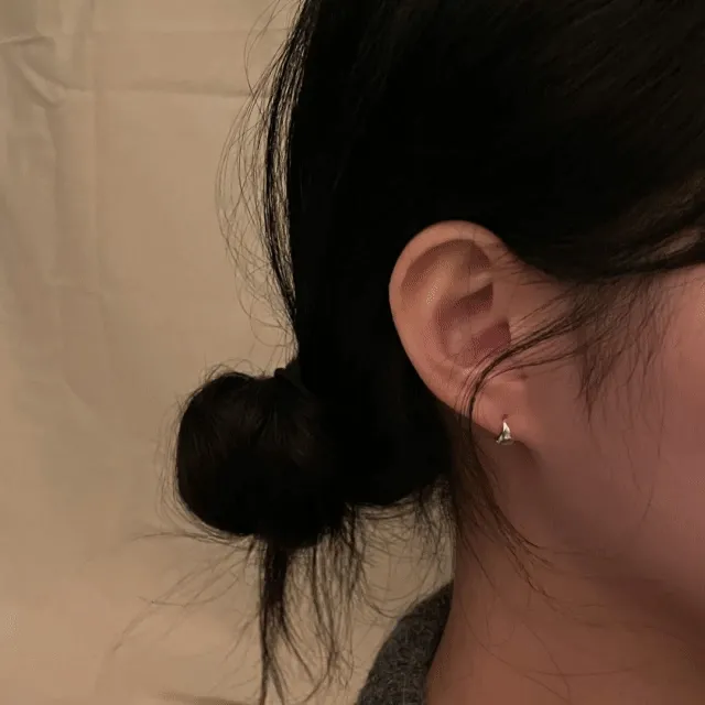 [주문폭주/입고지연 *10일 이후 순차적 발송*] (silver 925) Simple mini earrings