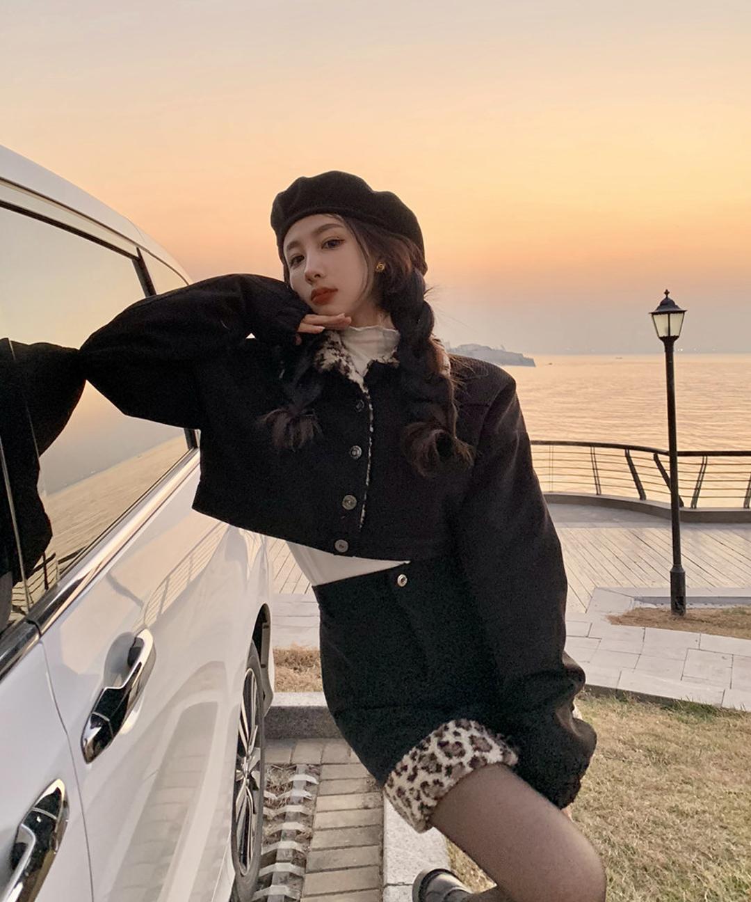 모튼 블랙호피 크롭 자켓 jk6272