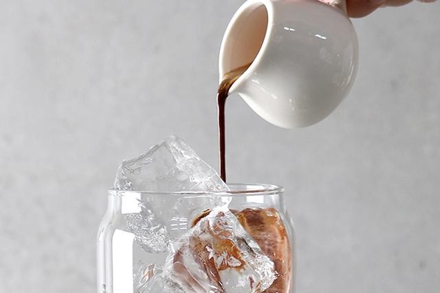 화이트 도자기 미니 시럽잔, 샷잔