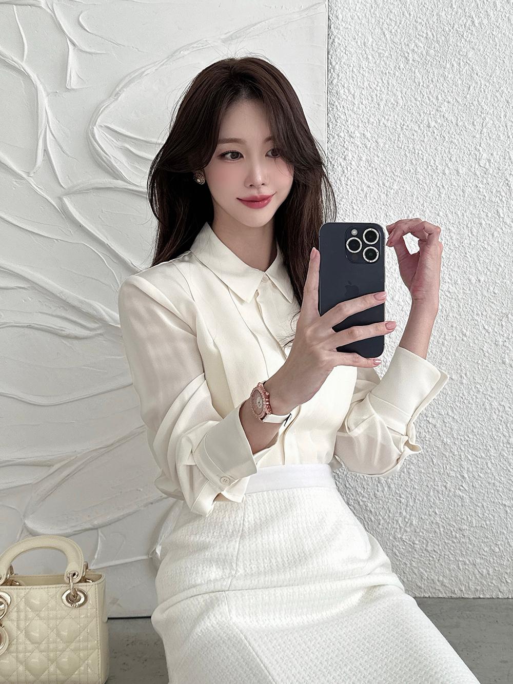 에비뉴 실크 블라우스