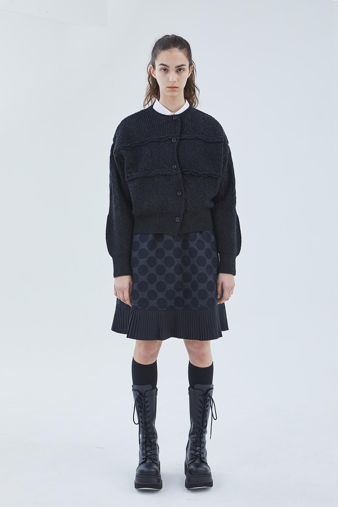 레이어드 절개 카디건