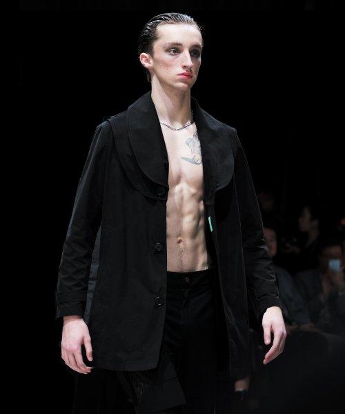 인내의 레인코트