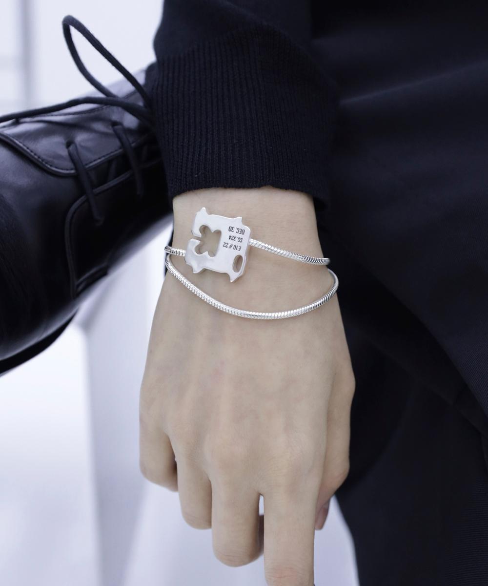 Noose Bracelet