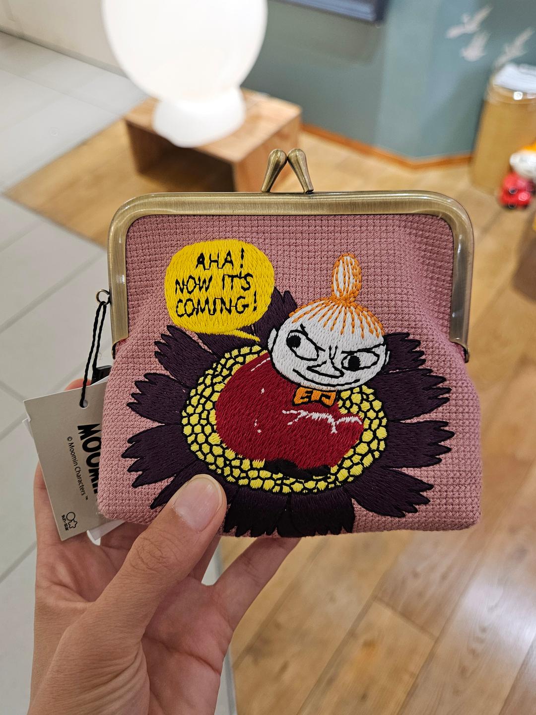 무민 캐릭터 자수 똑딱이 미니 핑크 파우치