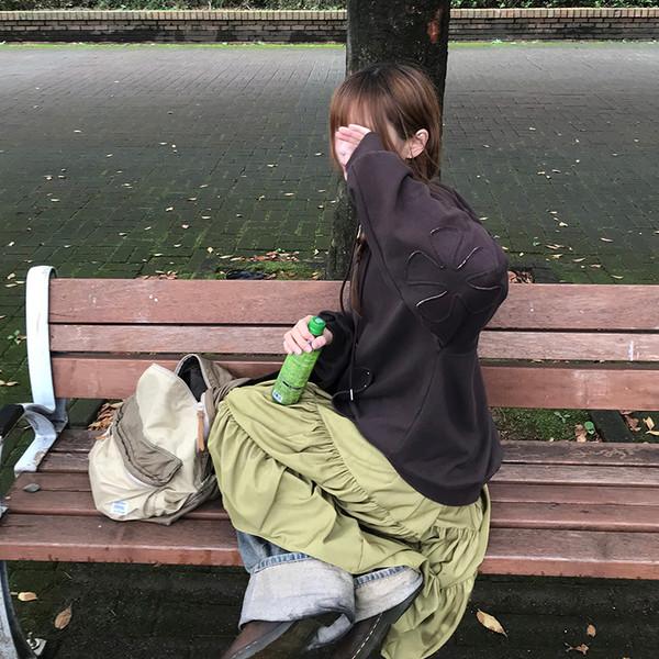 다키 플라워 패치 후드집업 ( daki flower patch hoodie-zipup )