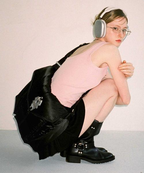 에스에스알엘(SSRL)  raven oblique messenger bag / black - 사이즈 & 후기 | 무신사
