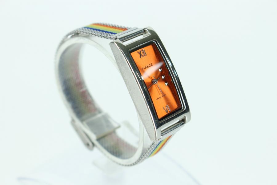 피앙세 실버 레인보우 밴드 오렌지 베젤 손목시계