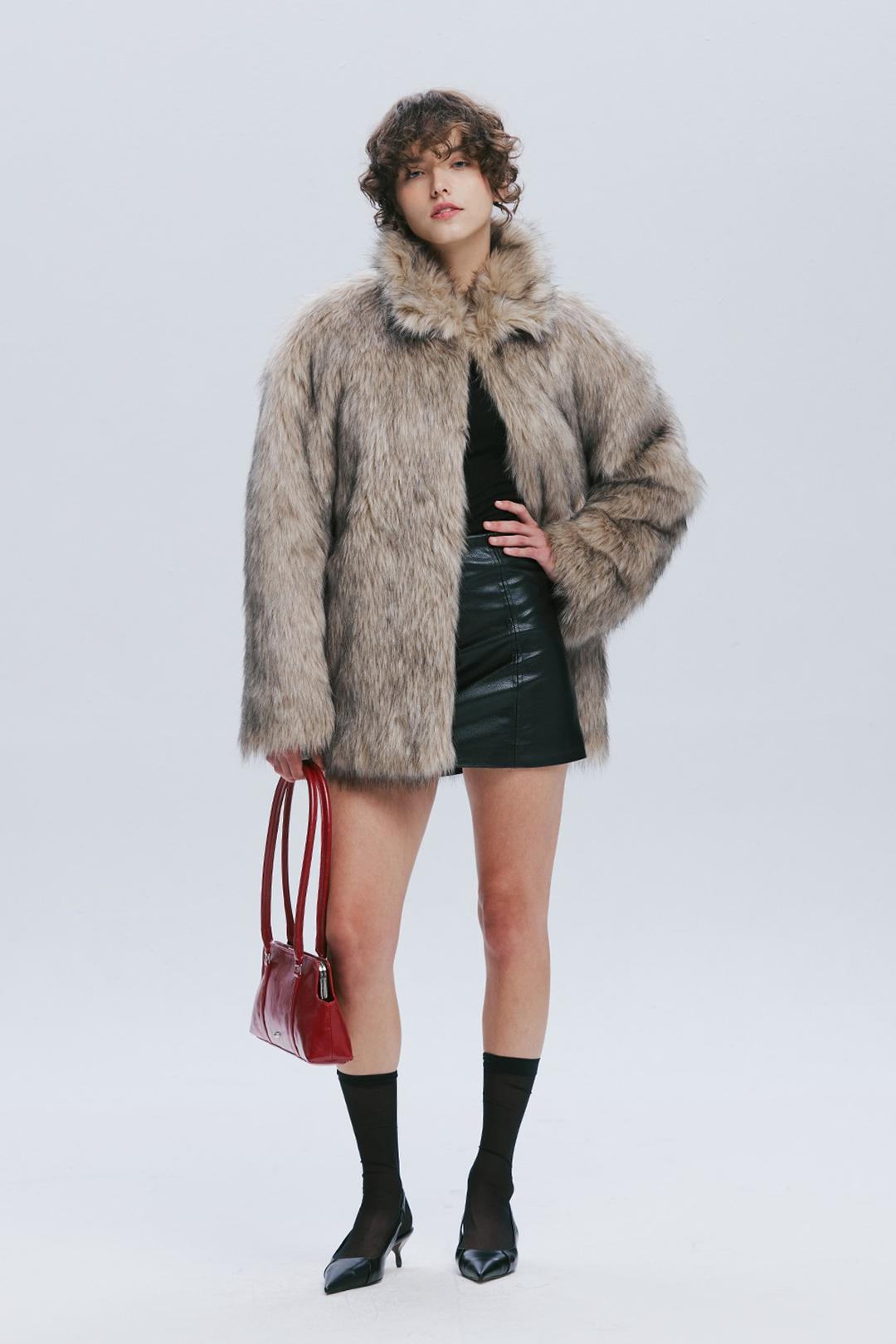 OVERSIZED FUR JACKET V2 (MOCHA BEIGE)