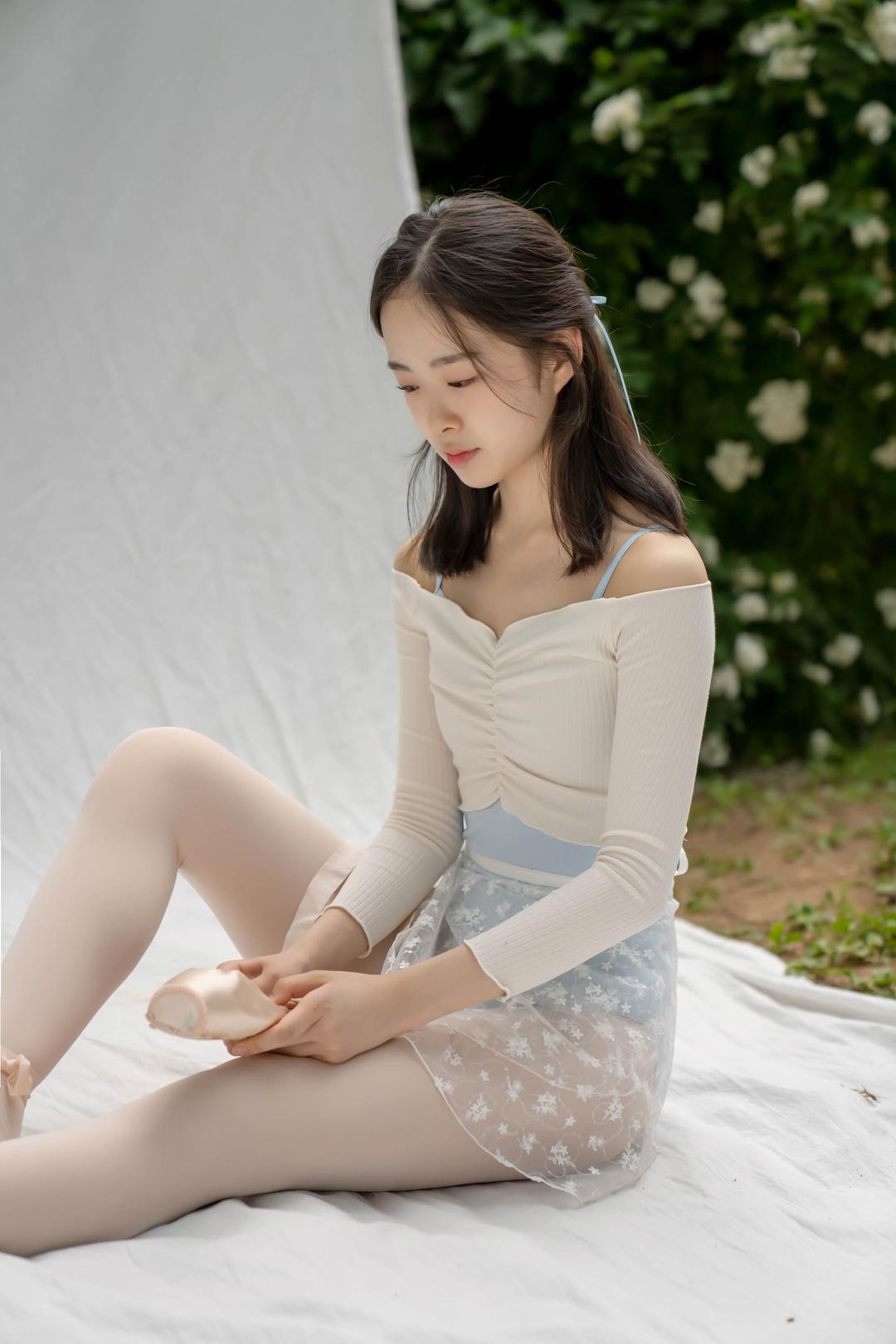 Blanc Skirt l 블랑 스커트