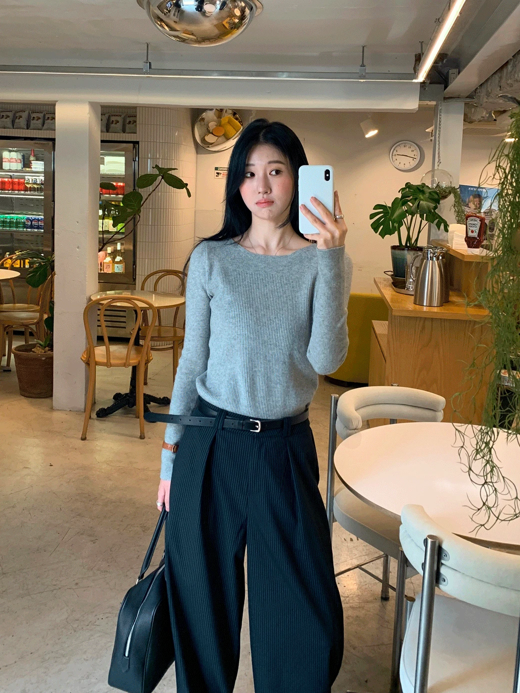 DL. Slim Silhouette Ribbed Knit