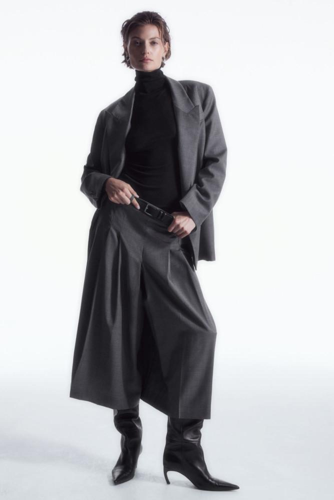 COS 코스 테일러드 울 스코트 치마바지 그레이색상 세련된 캐주얼룩 1208577001