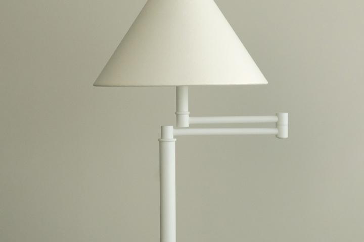 Line Floor Lamp White (전구증정/리뷰이벤트)