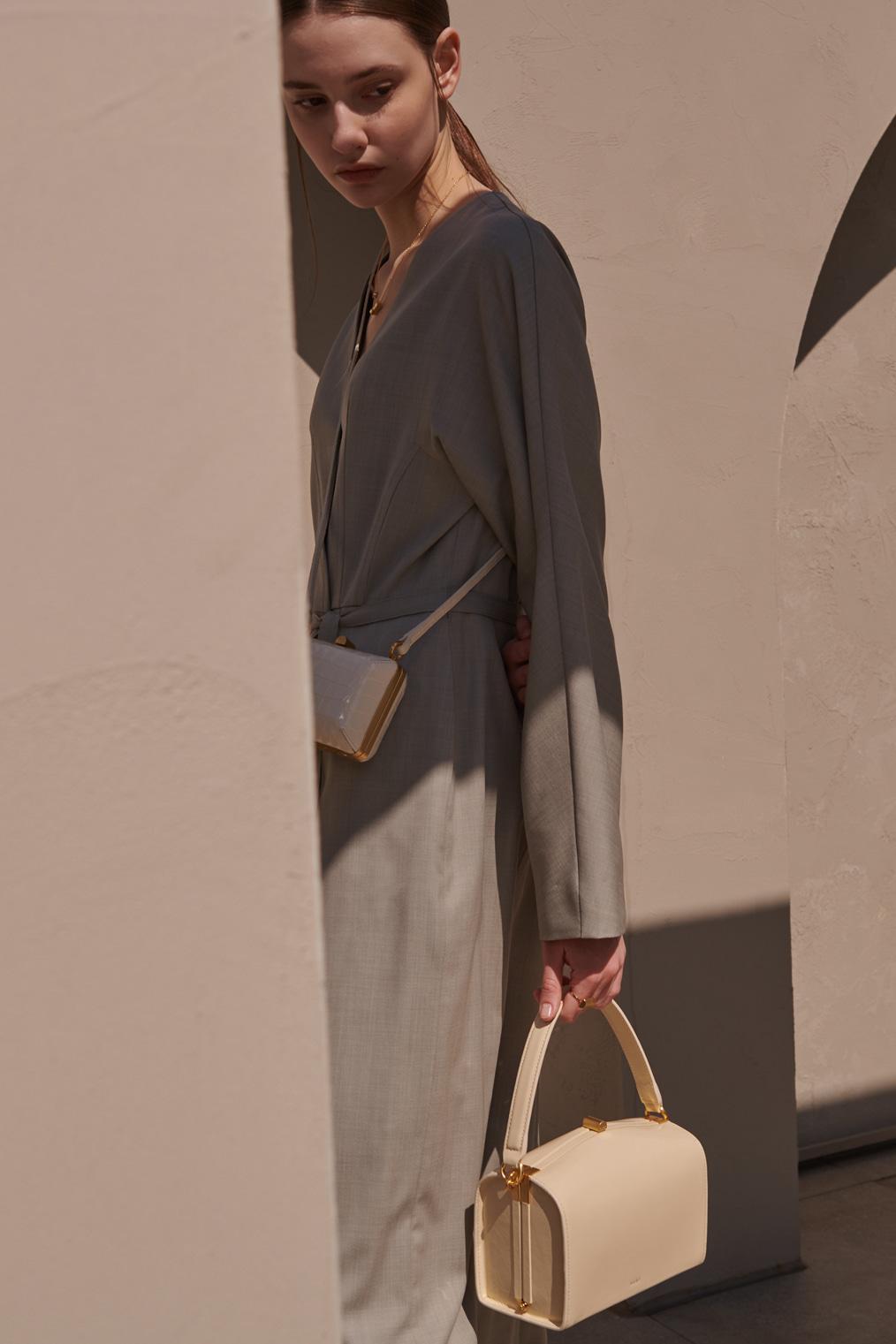 [Restock] Classic Box Bag _ Ivory