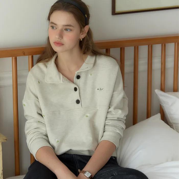 Margaret Embroidery Button-down Sweatshirt - Oatmeal