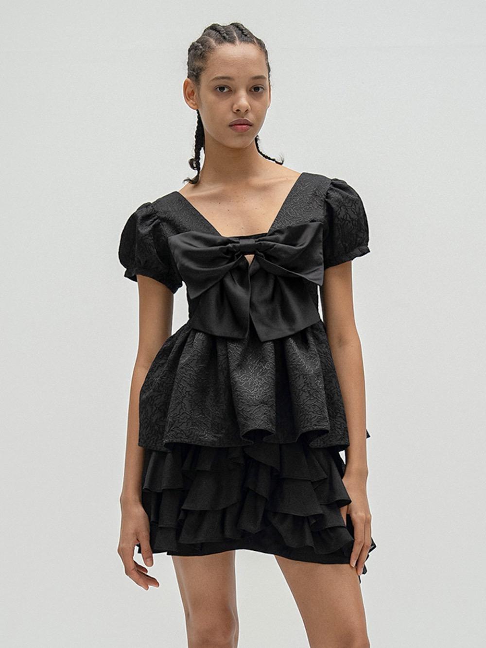 Big ribbon trimmed cut out jacquard blouse