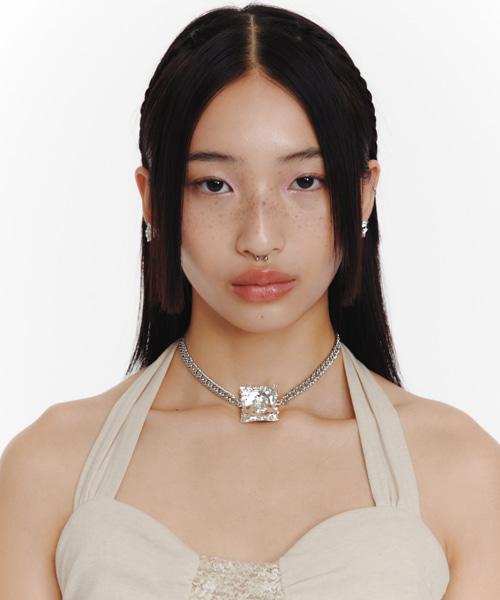 Rose shirring choker necklace